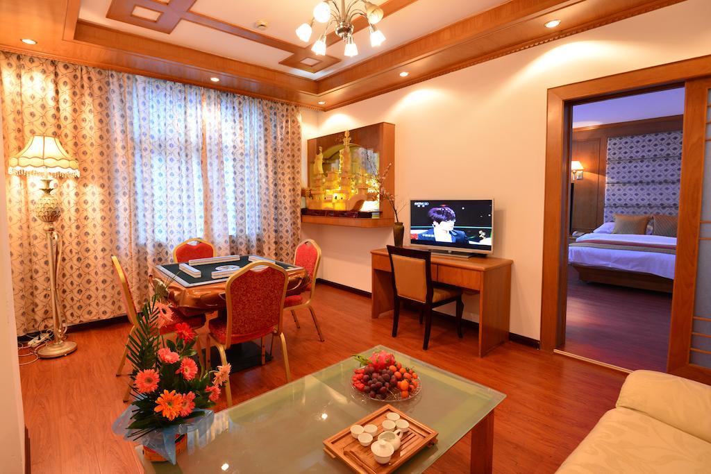 Baodao Exhibition Center Hotel Wuyishan  Rum bild