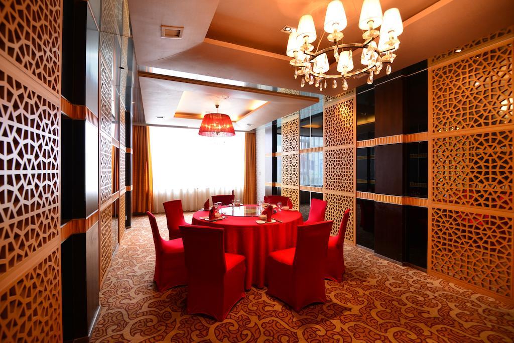 Baodao Exhibition Center Hotel Wuyishan  Exteriör bild