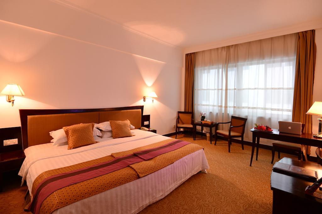 Baodao Exhibition Center Hotel Wuyishan  Exteriör bild