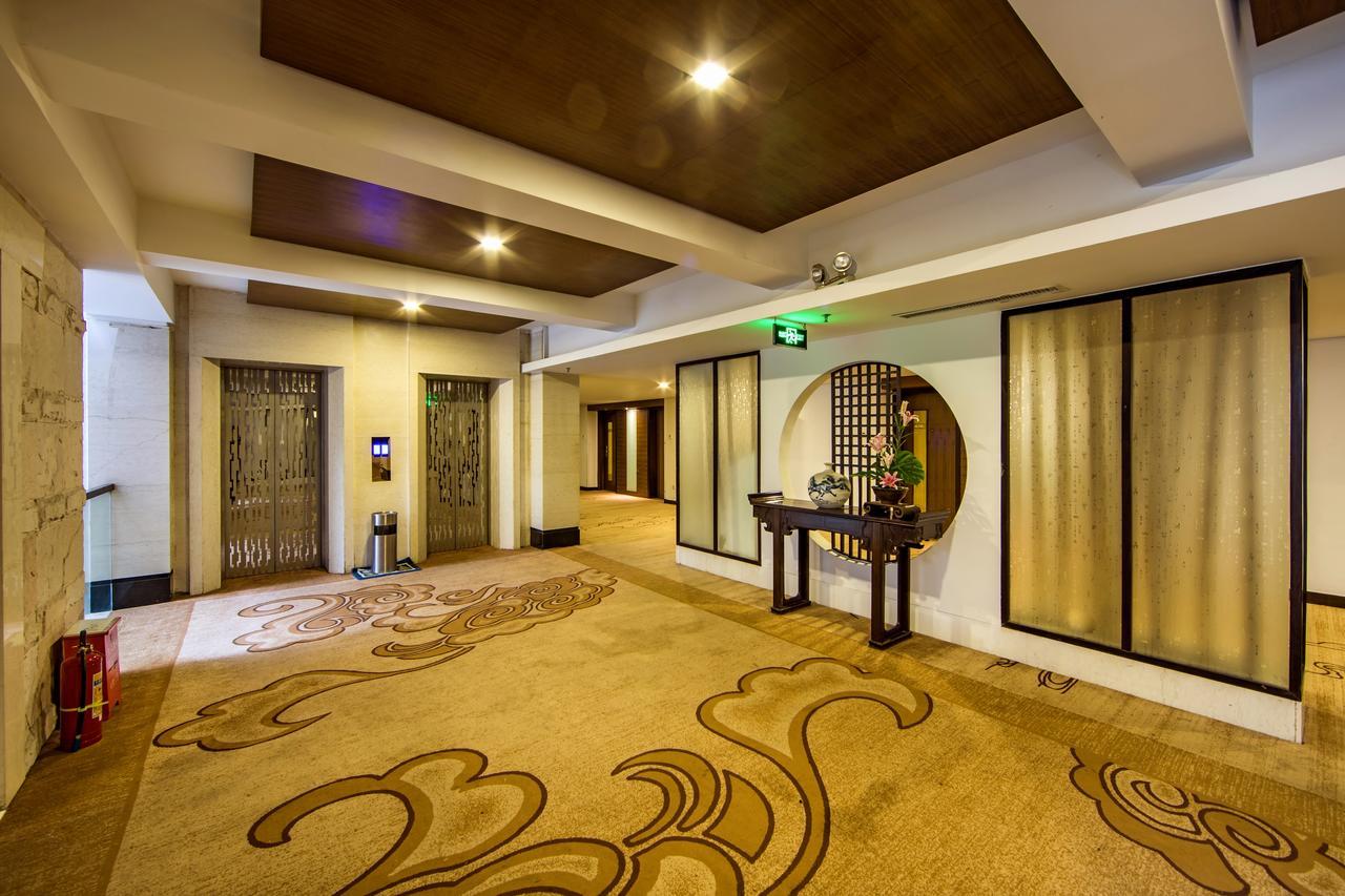 Baodao Exhibition Center Hotel Wuyishan  Exteriör bild