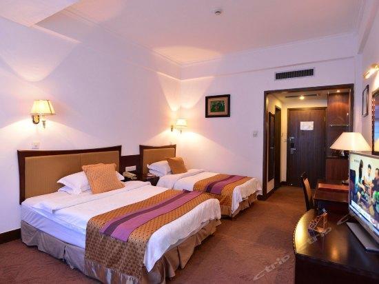 Baodao Exhibition Center Hotel Wuyishan  Exteriör bild